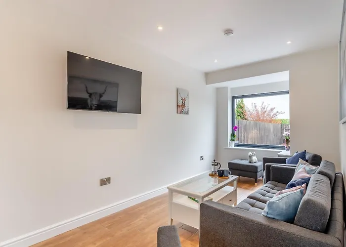 South View Carlton Miniott