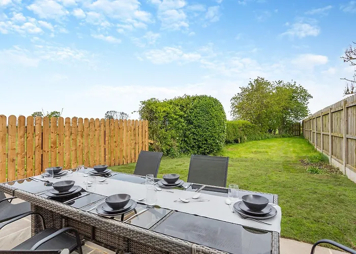 Semesterbostad South View